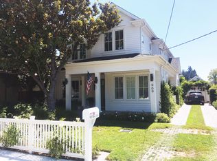 969 Rose Ave, Menlo Park, CA 94025