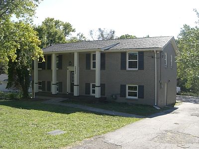 1st image of 2647 Edge O Lake Dr