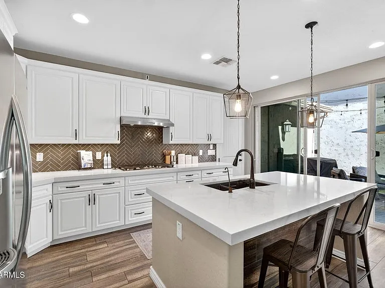 3905 E Perkinsville St — Photo 8