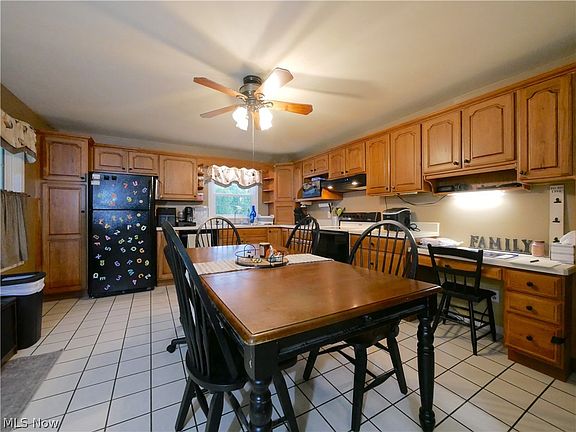 3rd image of 72622 Colerain Rd