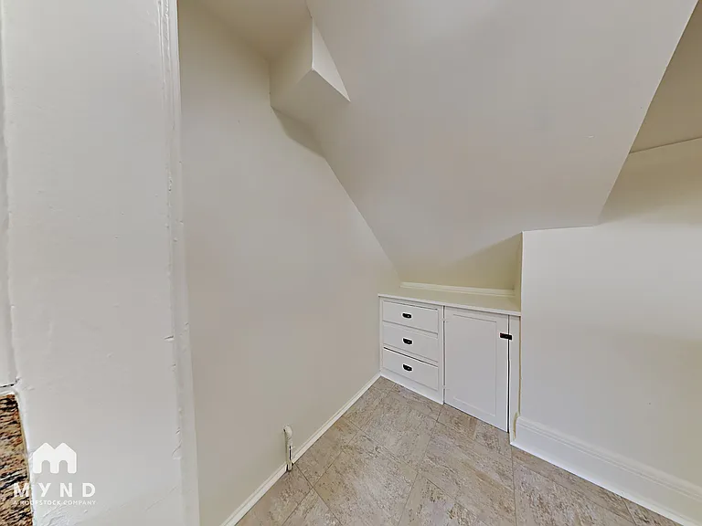 819 14th St #819 — Photo 14