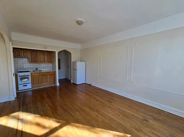 22-61 42nd Street image 1 of 6