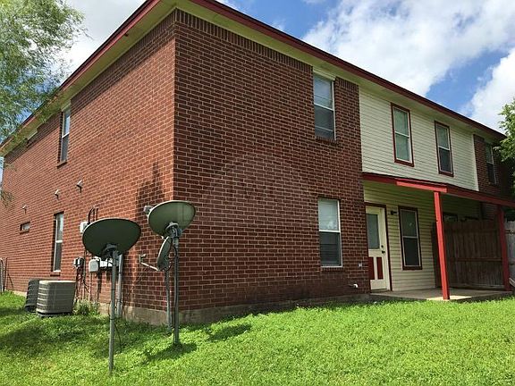 4th image of 1407 Dugger Cir APT A