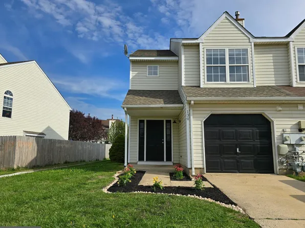 130 Auckland Dr, Newark, DE 19702