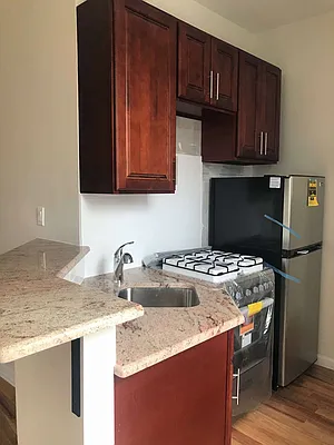 Rented by Compass | media 19