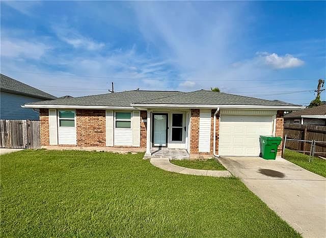 1st image of 316 Firethorn Dr
