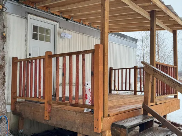 2221 Muldoon Rd Trailer 70, Anchorage, AK 99504