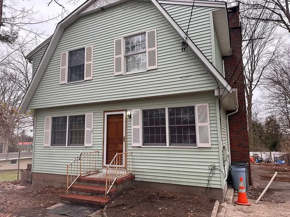 16 Greenwood Ave, Butler, NJ 07405