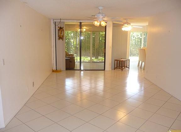 4th image of 5366 Venetia Ct APT C