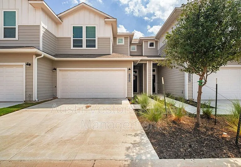 11202 Gadsen Ln #67 — Photo 2