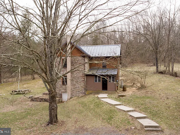 120 Tabor Rd — Photo 6