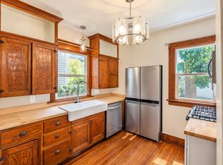 1751 C Ave NE, Cedar Rapids, IA 52402