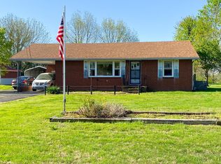 1127 Sanderson Dr, Hopkinsville, KY 42240