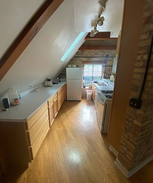 1st image of 2219 Egandale Rd