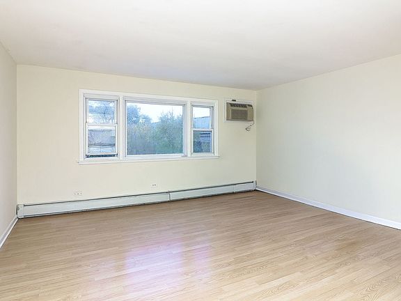 2nd image of 6708 107th St APT 3C
