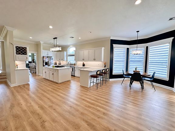 5th image of 710 Kingswood Rd