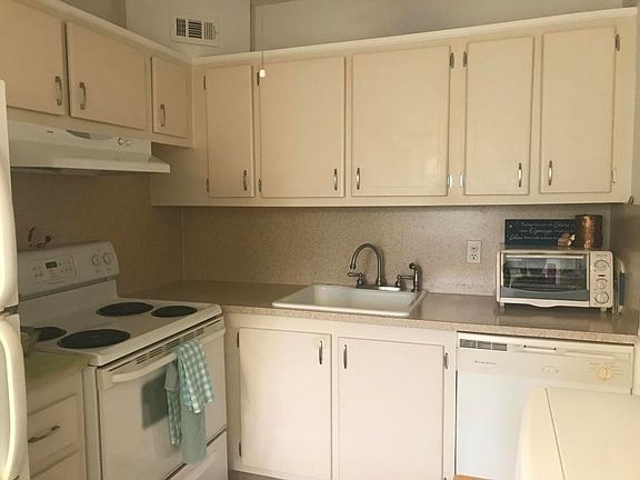 2nd image of 243 Sussex M