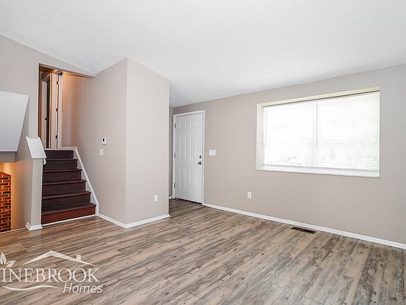 3rd image of 5355 Wendover Dr