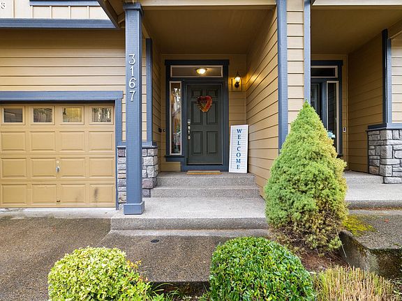 2nd image of 3167 NE 14th Pl