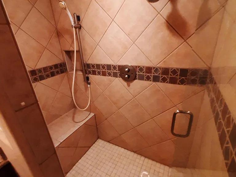 Mount Harvard Cir — Photo 24