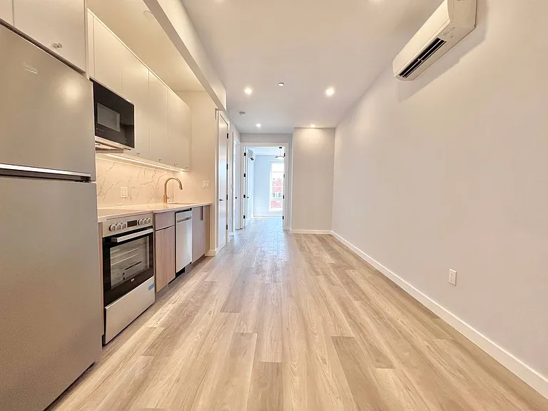 2917 Snyder Ave #5G — Photo 5