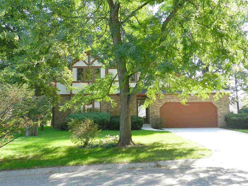 1st image of 1840 Forest Edge Dr