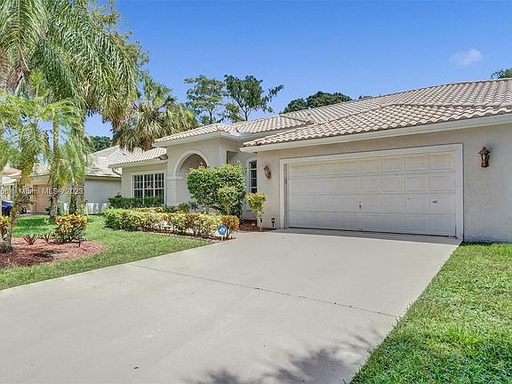 5th image of 6512 NW 54th Ct
