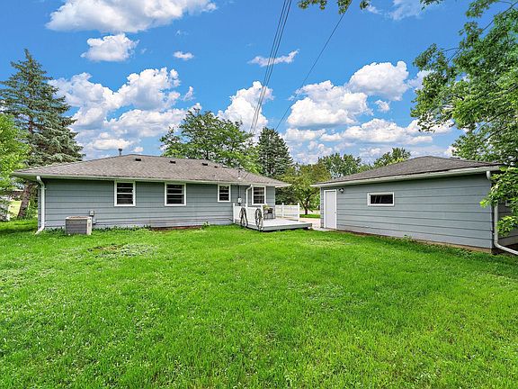 3rd image of 8490 Ideal Ave S