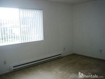 3rd image of 3518 E Olympic Ave