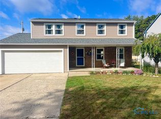 6215 Randon Dr, Toledo, OH 43611