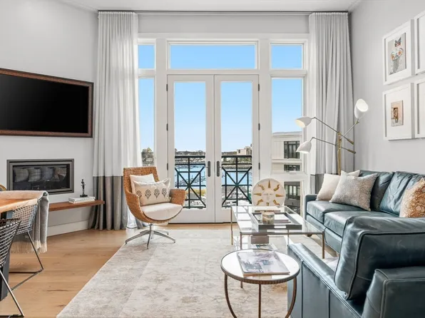 10 Shipyard Dr Unit 511, Hingham, MA 02043