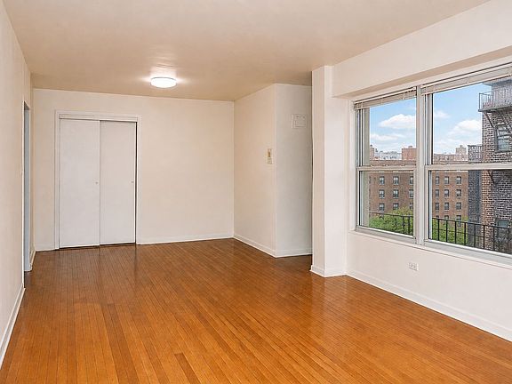 2nd image of 42-40 Bowne St #4D