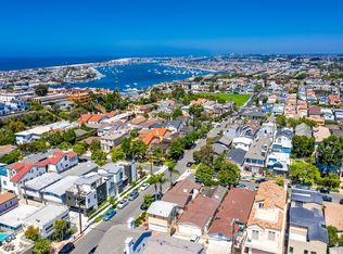 420 Fernleaf Ave, Corona Del Mar, CA 92625
