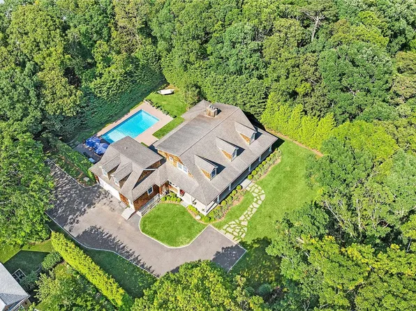 78 Depot Road, Westhampton Beach, NY 11978