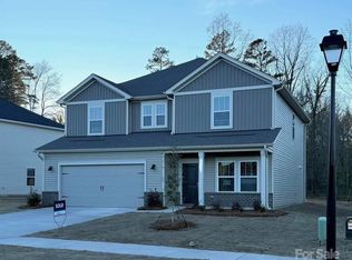 1419 Windy Park Dr, Stanley, NC 28164