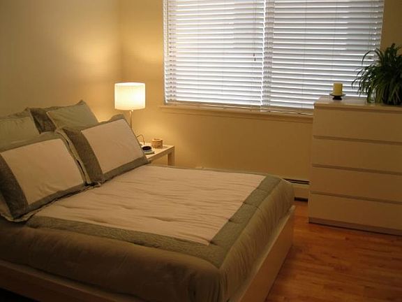 5th image of 2700 44th St W #213