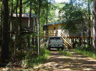 340 Riverside Dr, Claxton, GA 30417