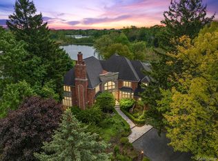 1273 Water Cliff Dr, Bloomfield Hills, MI