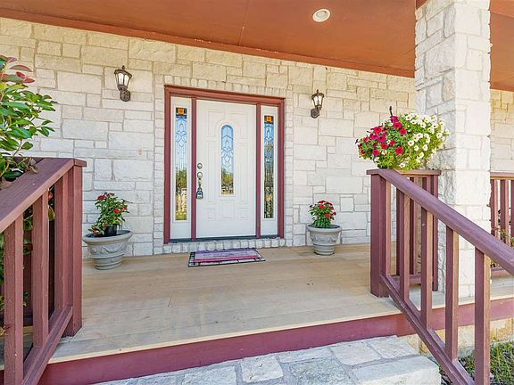 4th image of 129 Eagle Point Dr