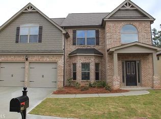 8051 Stillmist Dr, Fairburn, GA 30213