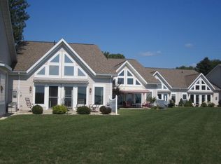 419 Henes Park Dr, Menominee, MI 49858