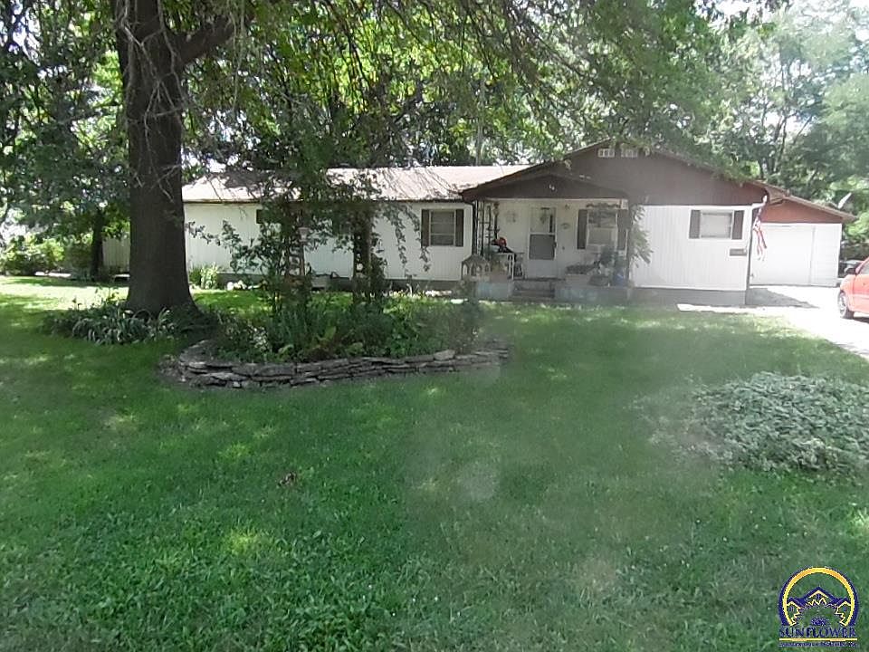 2nd image of 601 N 5th St