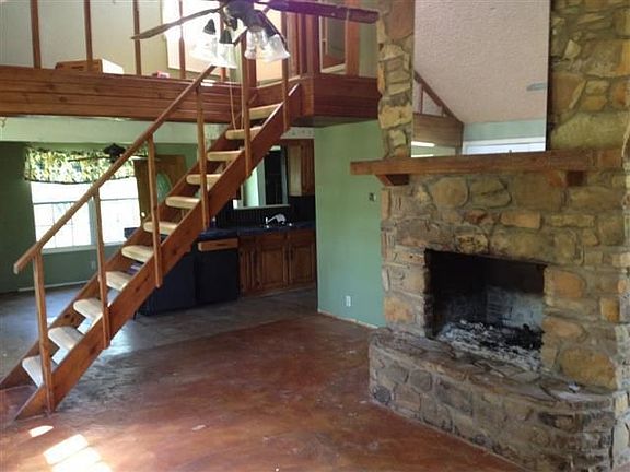 4th image of 162 Private Road 226