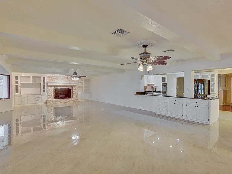 31 Freshwater Dr — Photo 22