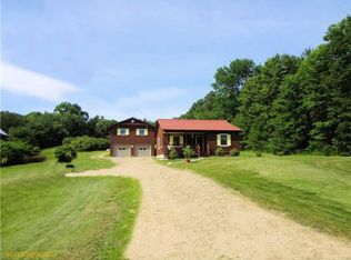 580 Cape Rd, Hollis Center, ME 04042