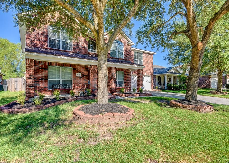 1st image of 3823 Golden Willow Ct