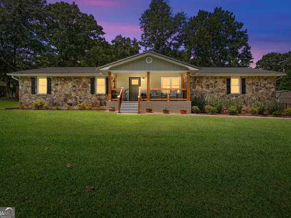 23 Oakwood Dr, Cedartown, GA 30125
