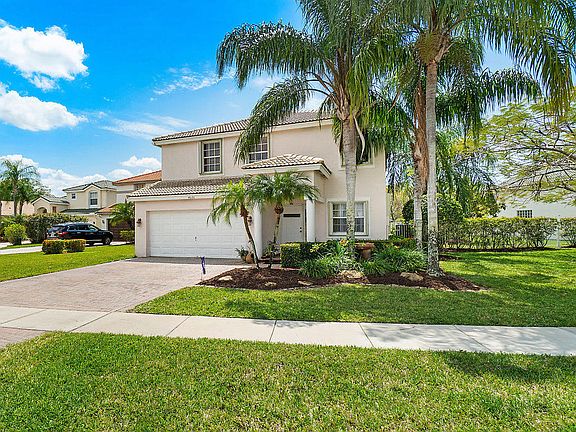 2nd image of 4026 Bluff Harbor Way