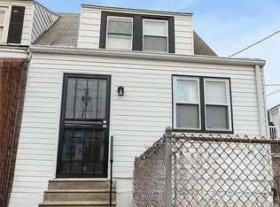 1118 Brown St #318, Chester, PA 19013