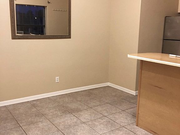 5th image of 110 E Pike St #4